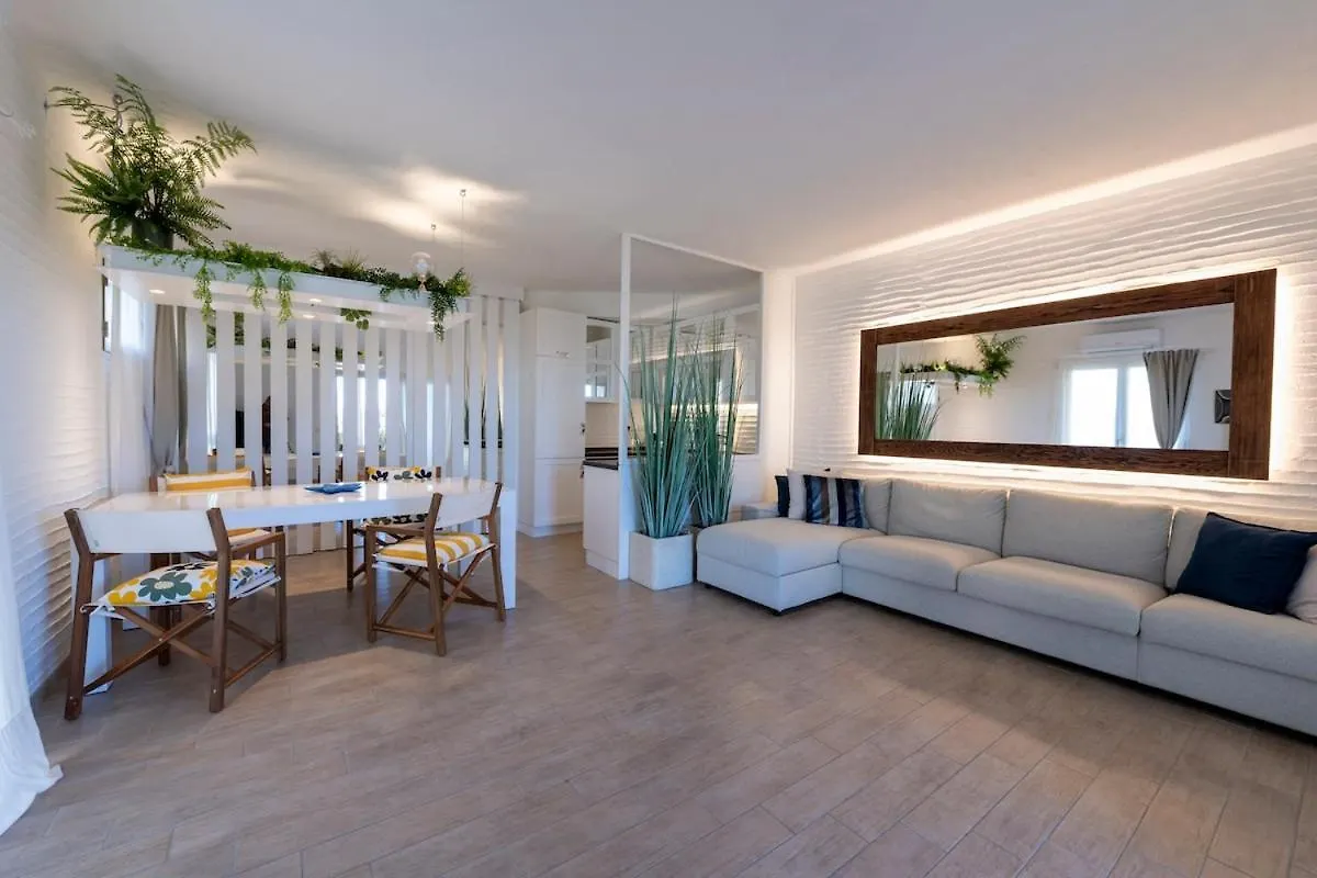 Waves House Apartment In Palau - Costa Smeralda イタリア